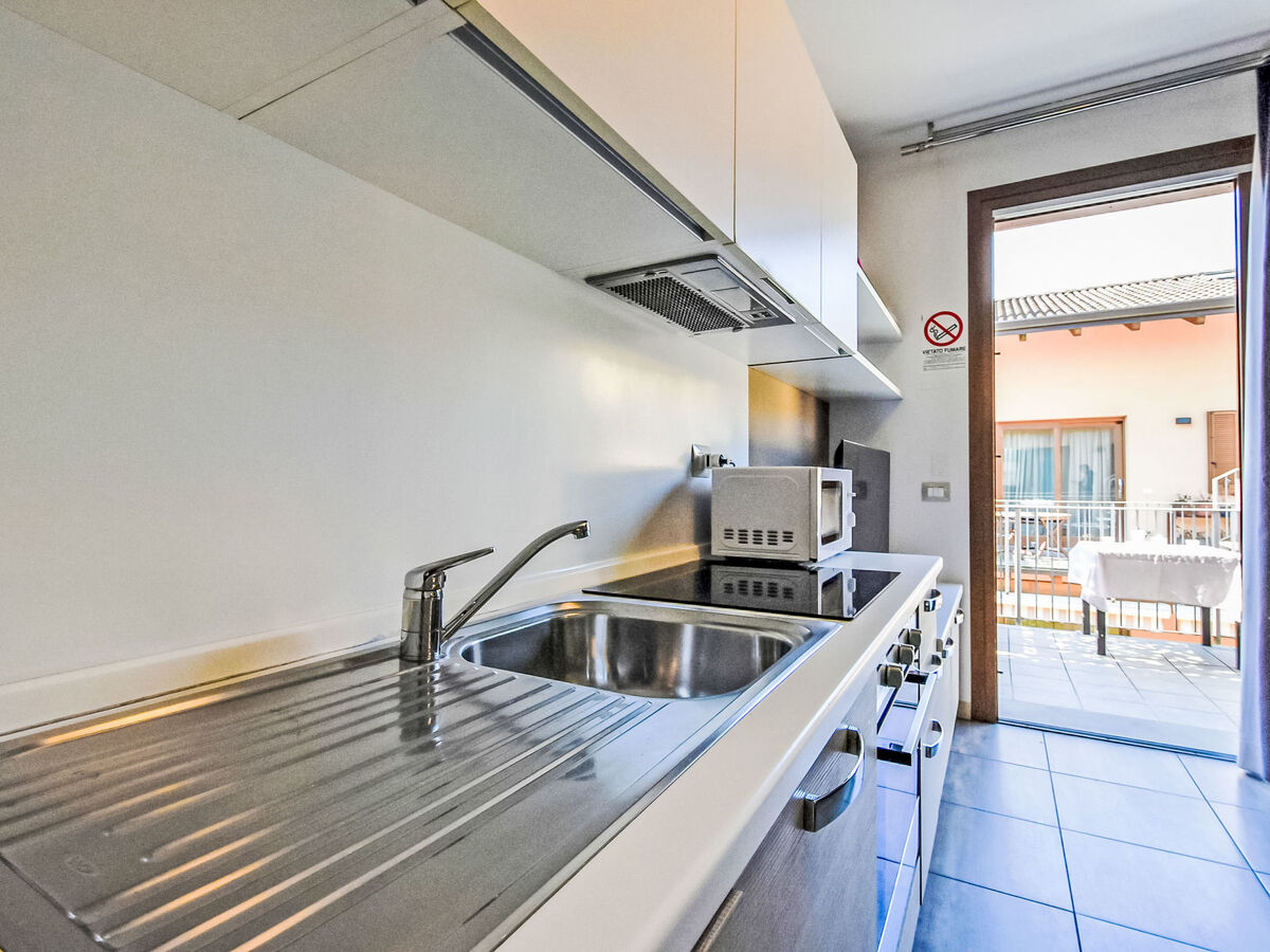 Appartement vue lac à Spinone al Lago, piscine en résidence - Photo 15