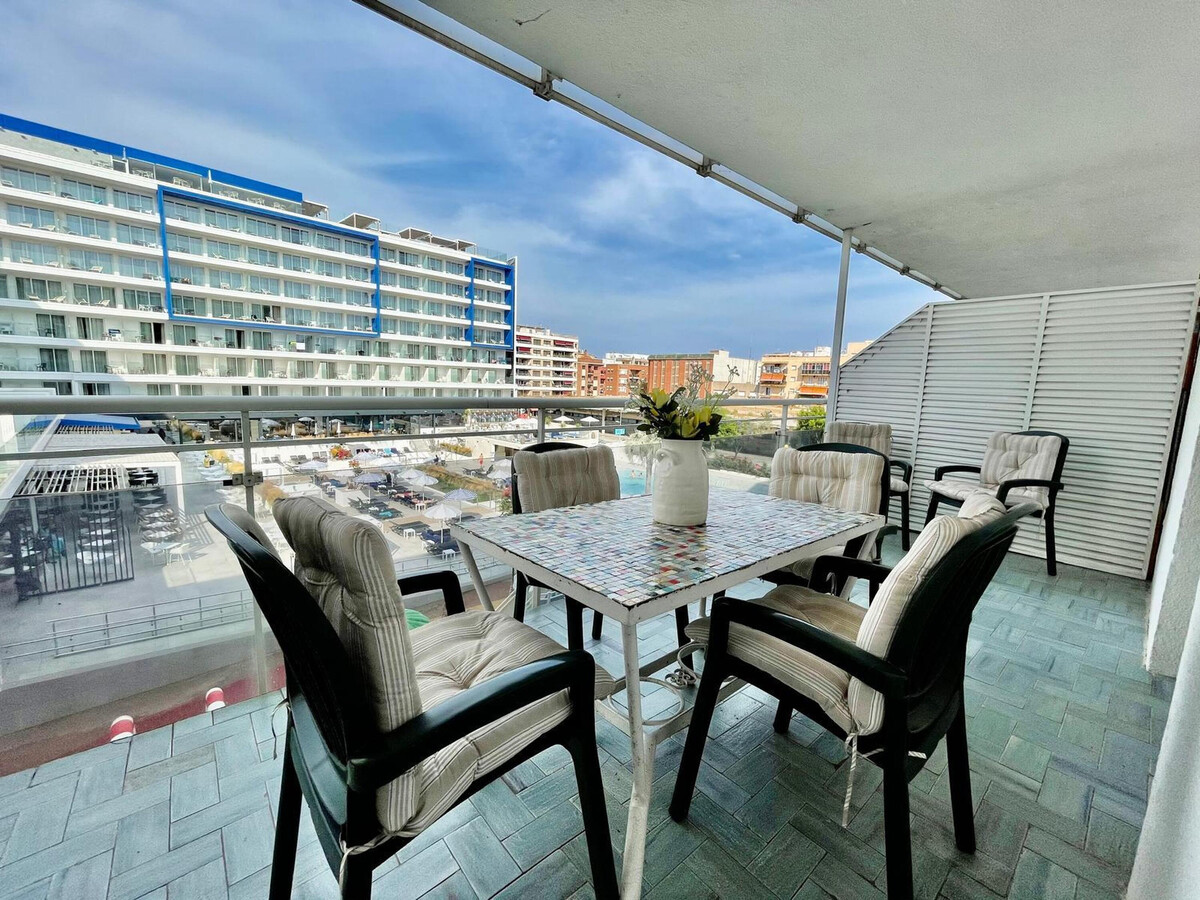 Appartement 3 chambres à 500m de plage, centre Lloret - Photo 2