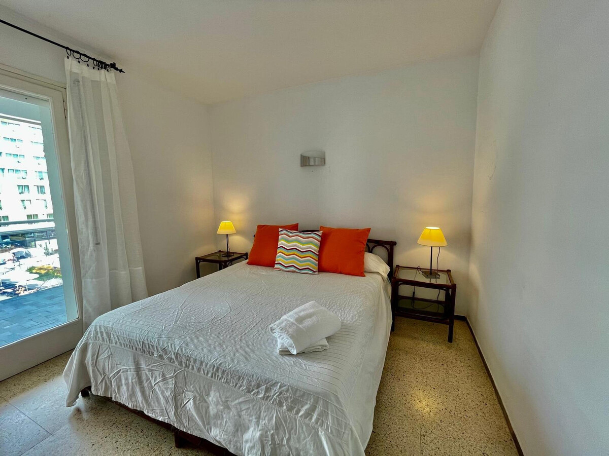 Appartement 3 chambres à 500m de plage, centre Lloret - Photo 12