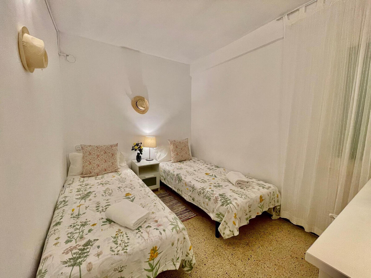 Appartement 3 chambres à 500m de plage, centre Lloret - Photo 19