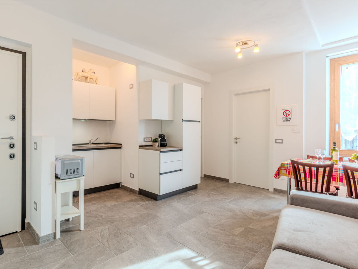 Appartement DeMa à Tremezzina, rénové 2025, vue lac - Photo 1