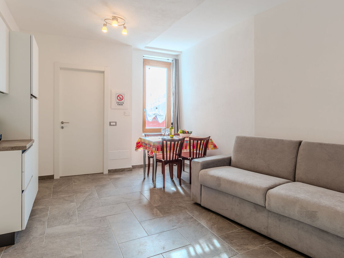 Appartement DeMa à Tremezzina, rénové 2025, vue lac - Photo 3