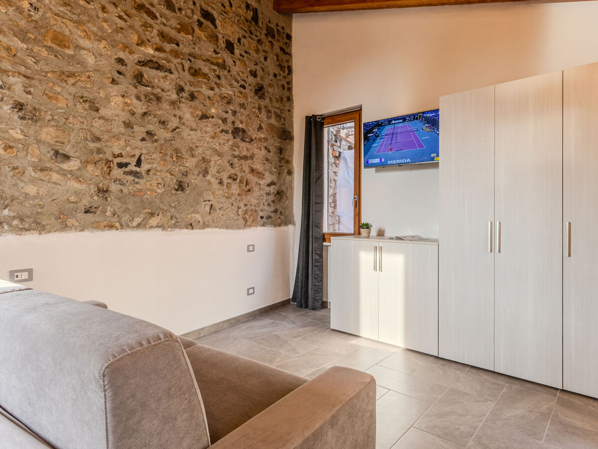 Studio rénové à Tremezzina, vue lac et montagnes - Photo 8
