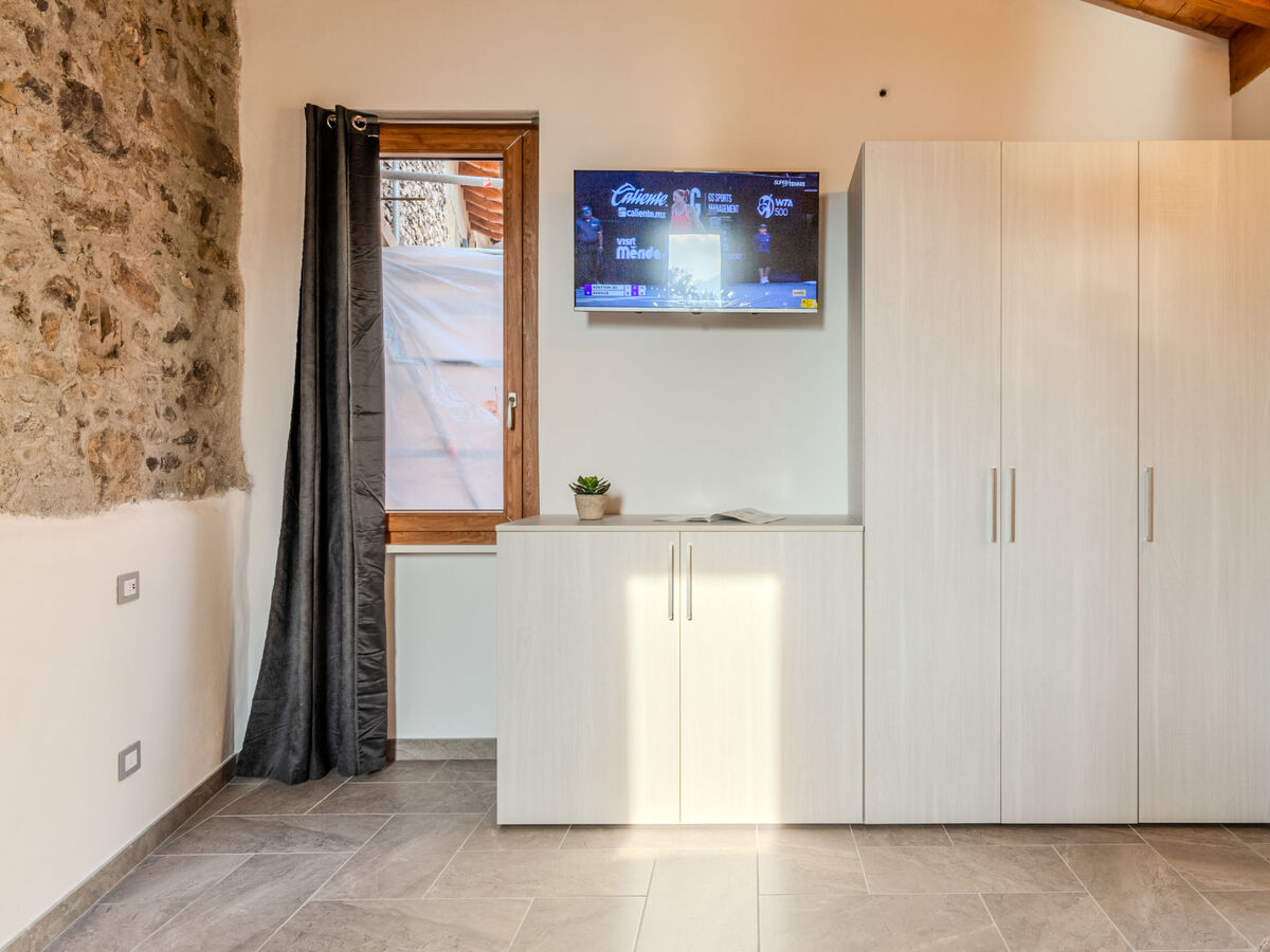Studio rénové à Tremezzina, vue lac et montagnes - Photo 10