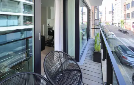 Appartement lumineux avec balcon au centre-ville d'Ostende : photo 2
