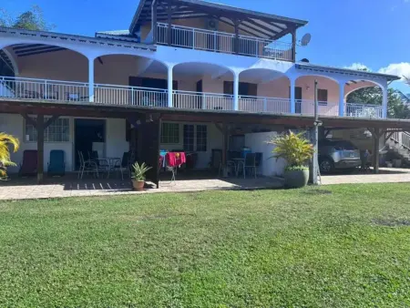 Location appartement de vacances à Lamentin