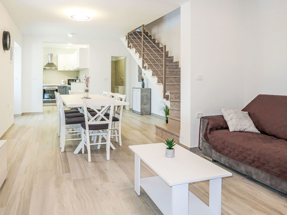Zvanya, maison 3 chambres avec piscine privée à Labin - Photo 13