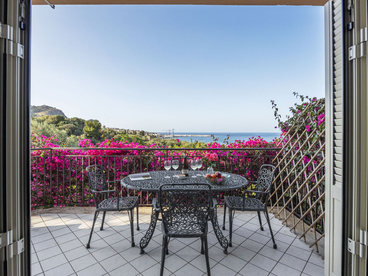 Cicladi Santorini – Appartement vue mer à Santa Flavia - Photo 2