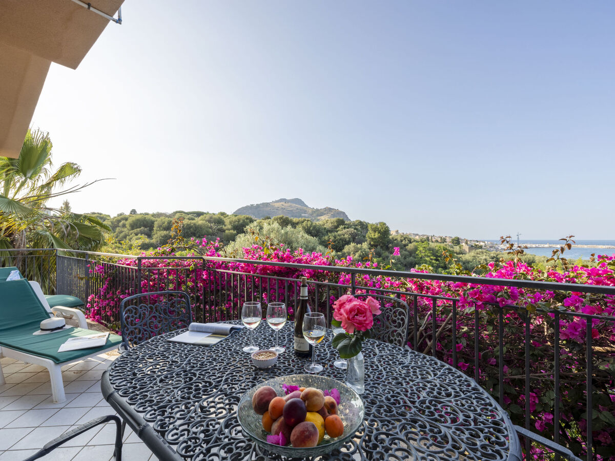Cicladi Santorini – Appartement vue mer à Santa Flavia - Photo 3