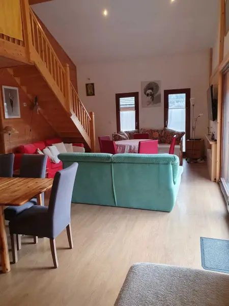Location appartement à Séez, Appartement spacieux à Séez 130 m², proche des montagnes