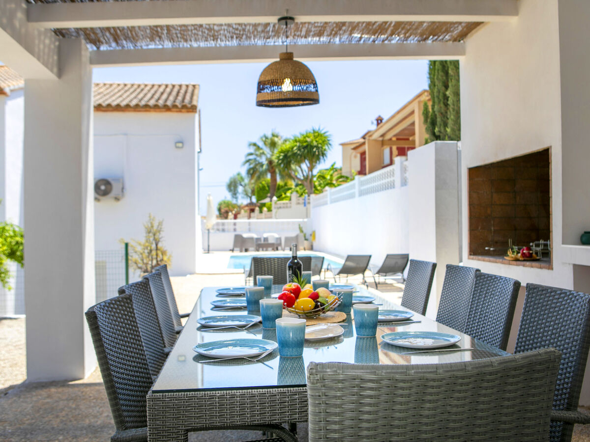 Villa Guadalete – 282 m², rénovée 2025, piscine privée à Calpe - Photo 2