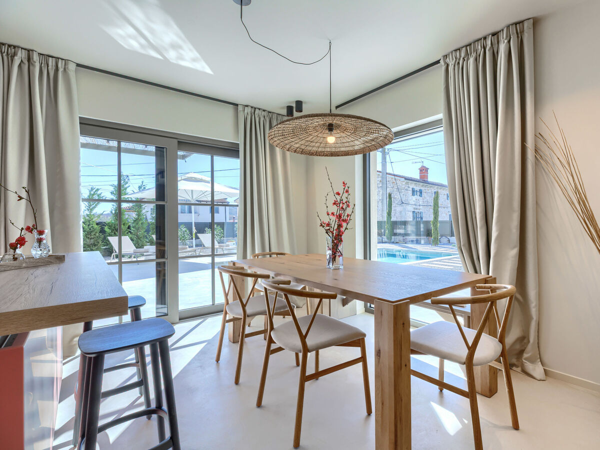 Maison Minda : 3 étages, piscine privée à Poreč - Photo 2