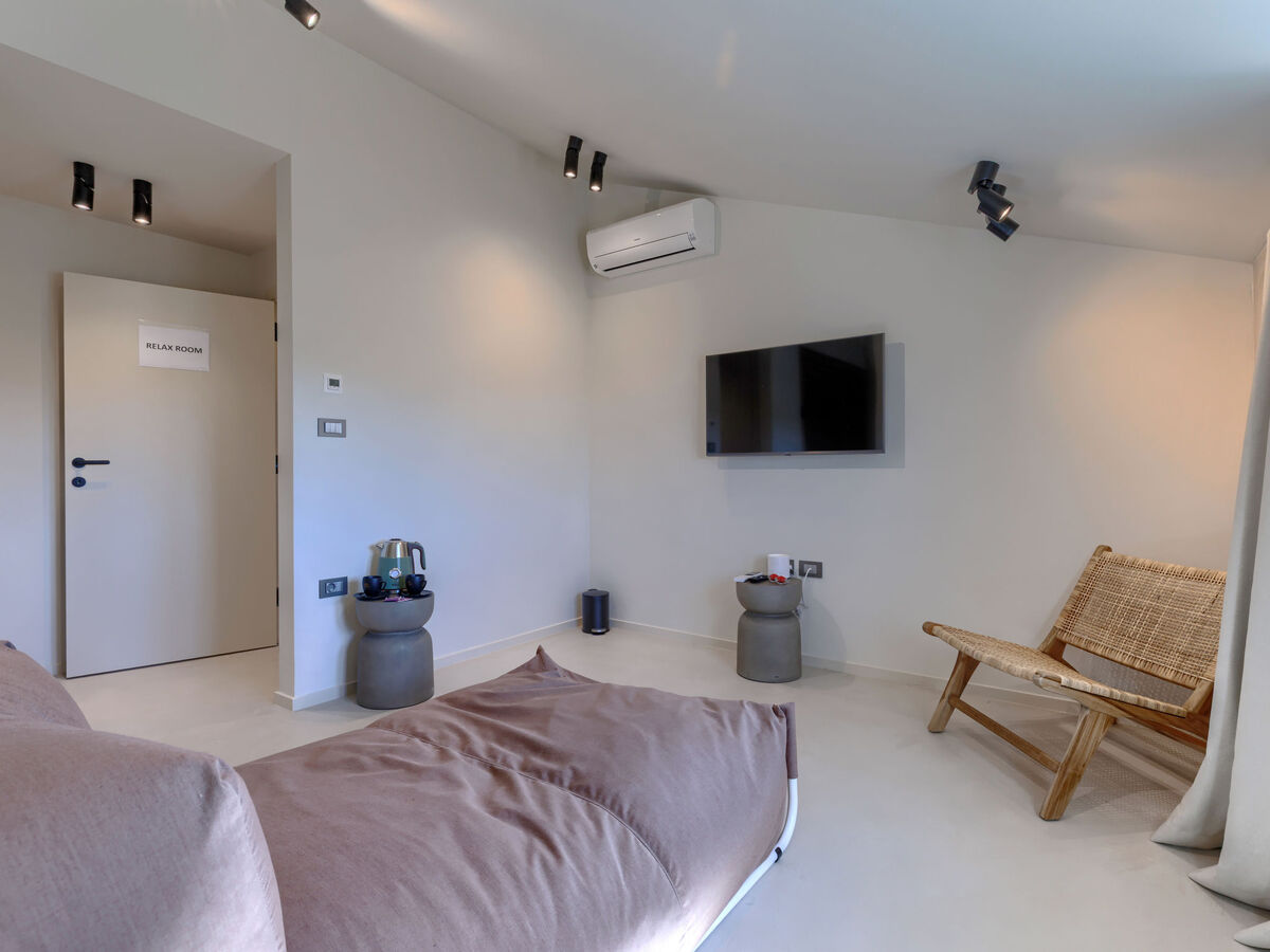 Maison Minda : 3 étages, piscine privée à Poreč - Photo 27