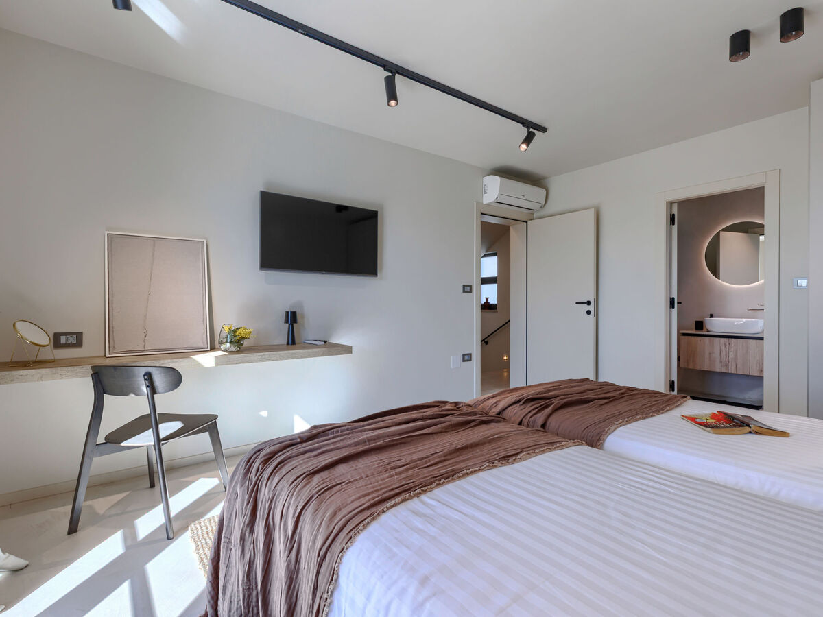 Maison Minda : 3 étages, piscine privée à Poreč - Photo 49
