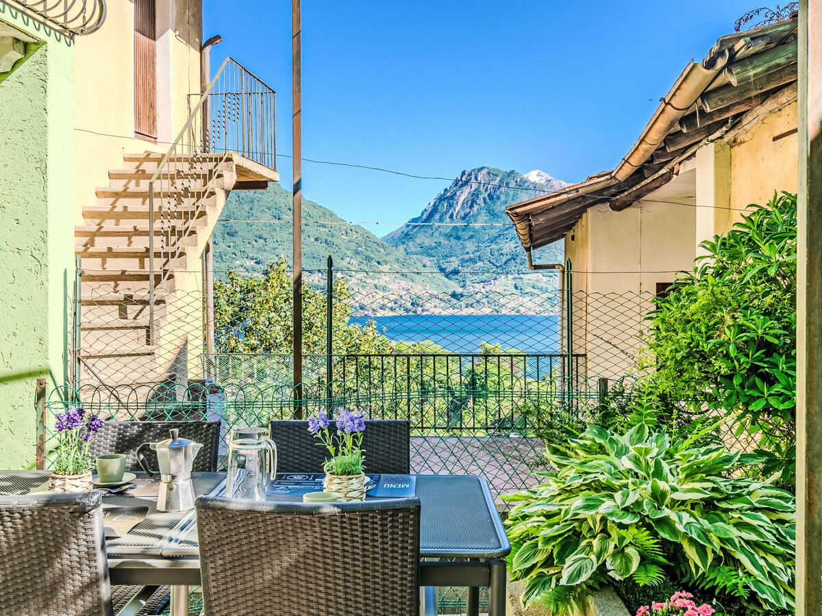 Apt 2 pièces avec jardin et vue lac à San Siro - Photo 2