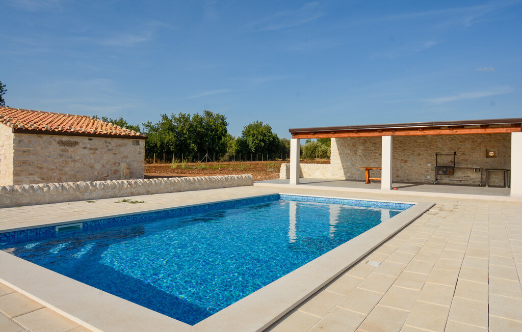 Maison de 250 m² avec piscine à Chiaramonte Gulfi - Photo 10