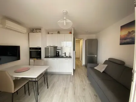 Location appartement à Sète, Superbe T2 climatisé avec parking privé, proche plage à Sète