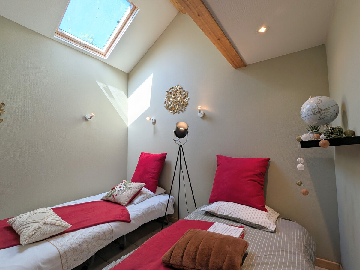 Gîte 4 pers. piscine privative et jacuzzi à Rouvres-les-Bois - Photo 7