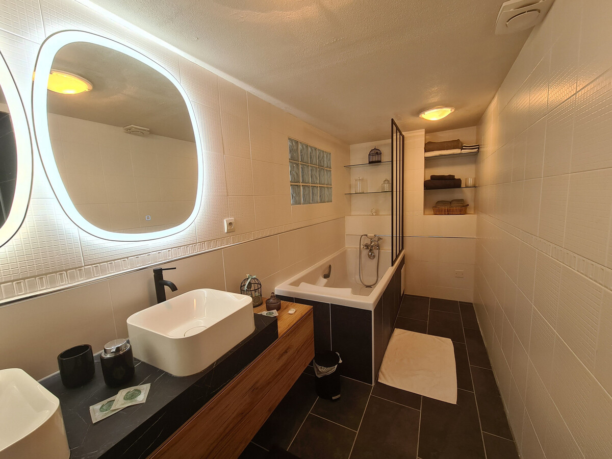 Gîte 4 pers. piscine privative et jacuzzi à Rouvres-les-Bois - Photo 20