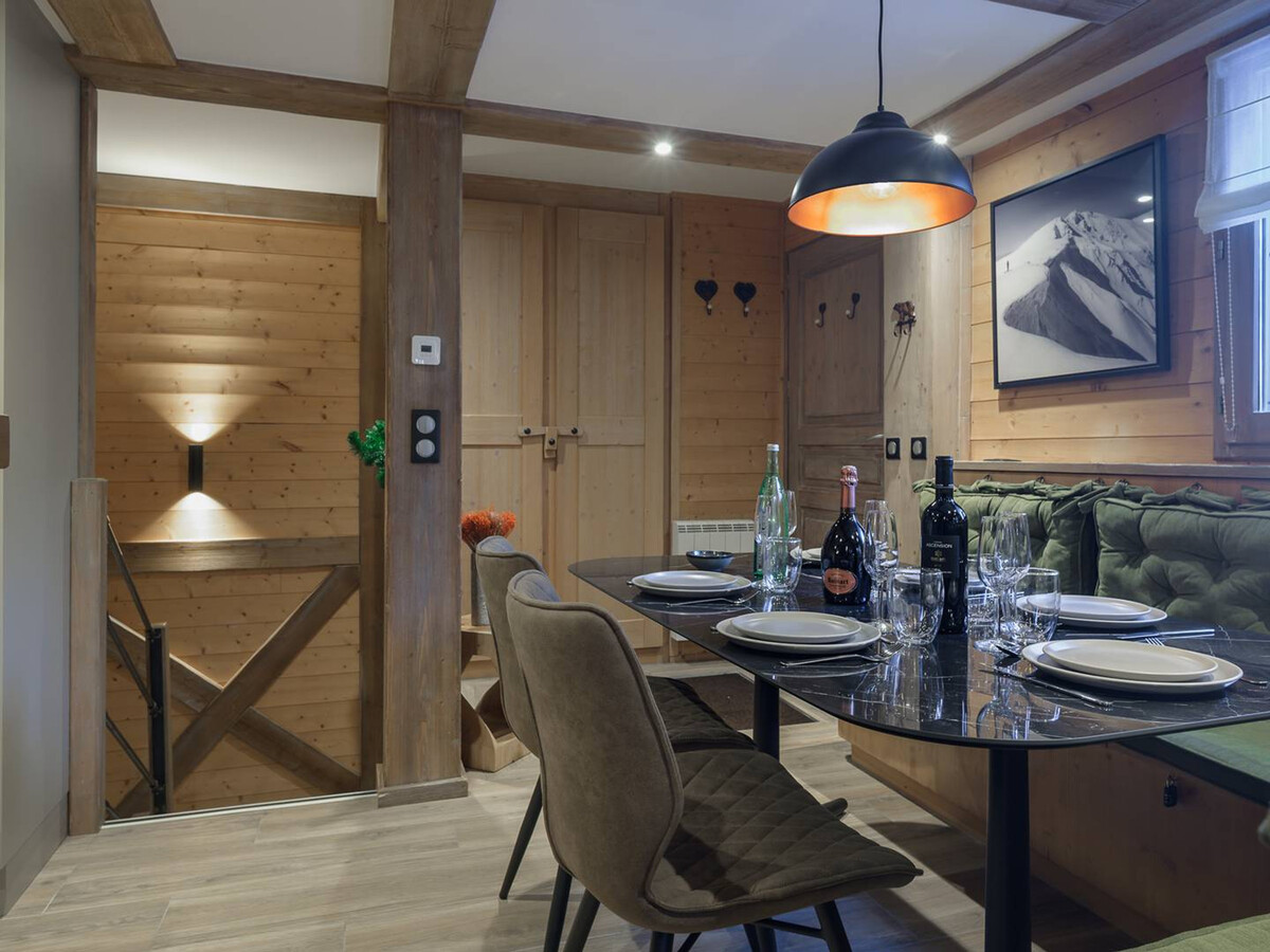 Duplex rénové à Courchevel 1850, cheminée & terrasse - Photo 5