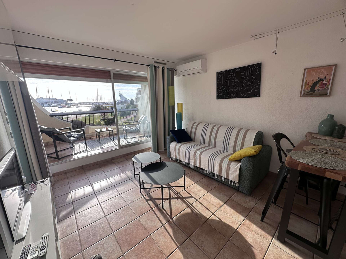 Studio rénové face au port à Le Grau-du-Roi - Photo 8