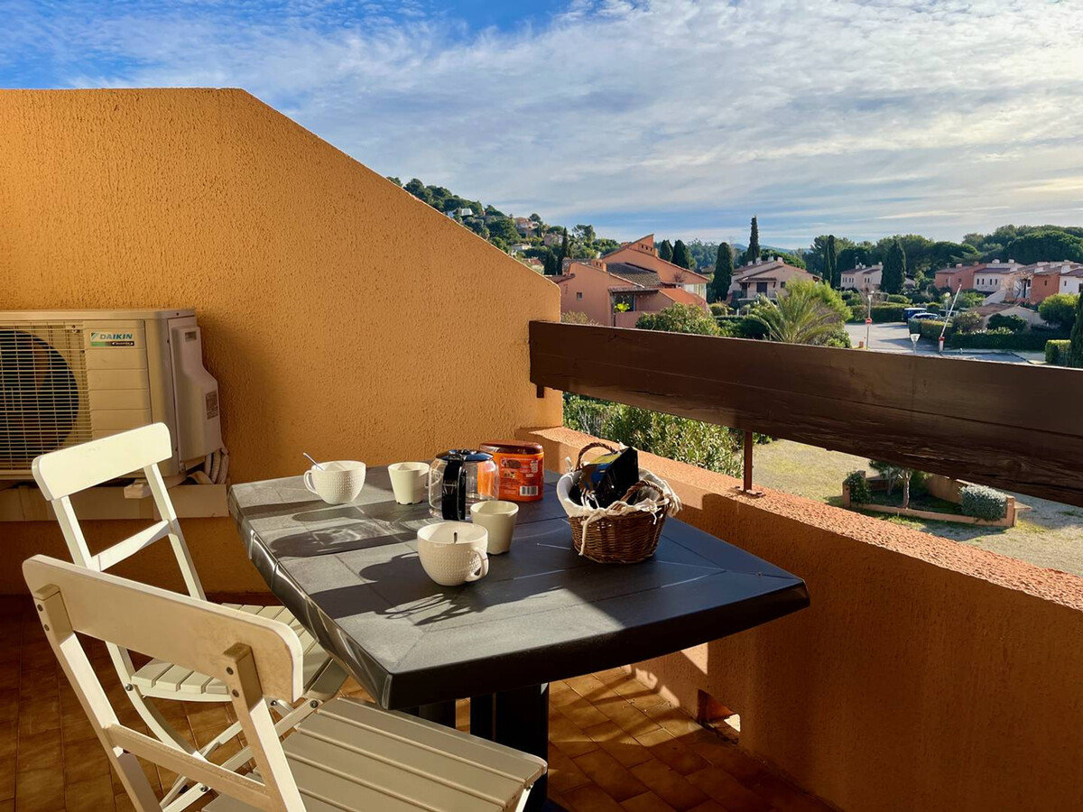 Appartement 2 pièces balcon sud-ouest et parking à La Londe - Photo 17