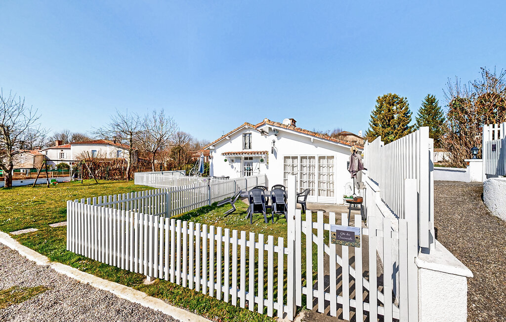 Maison 6 pers. avec jardin clôturé à Oradour-Fanais - Photo 1