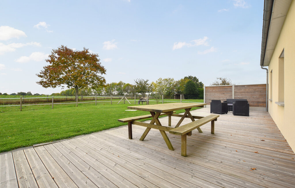 Maison moderne 120 m² vue Mont-Saint-Michel, Bacilly - Photo 2
