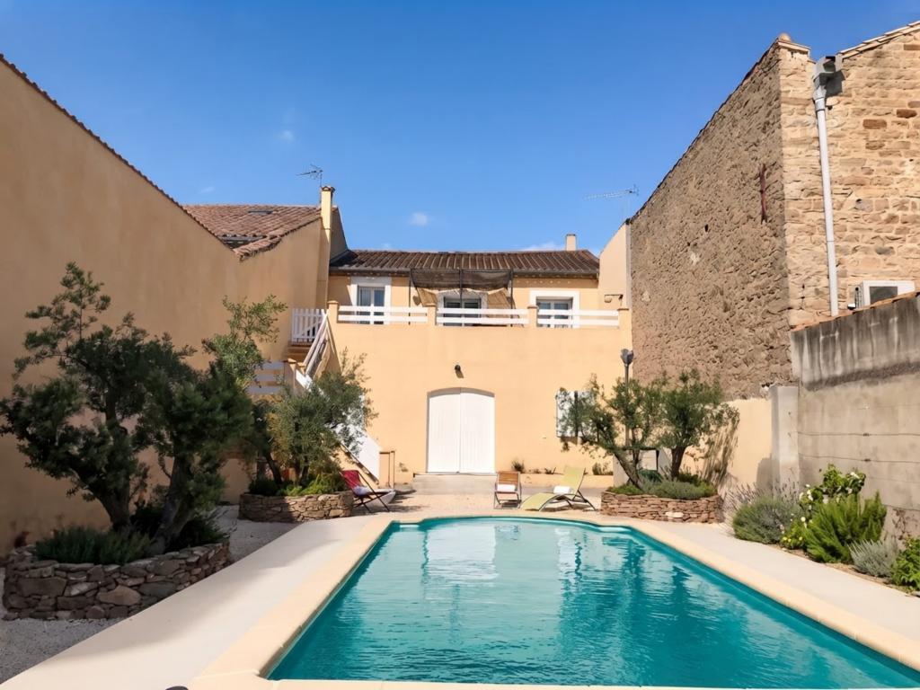 Maison de vacances à Olonzac avec piscine privée chauffée - Photo 1