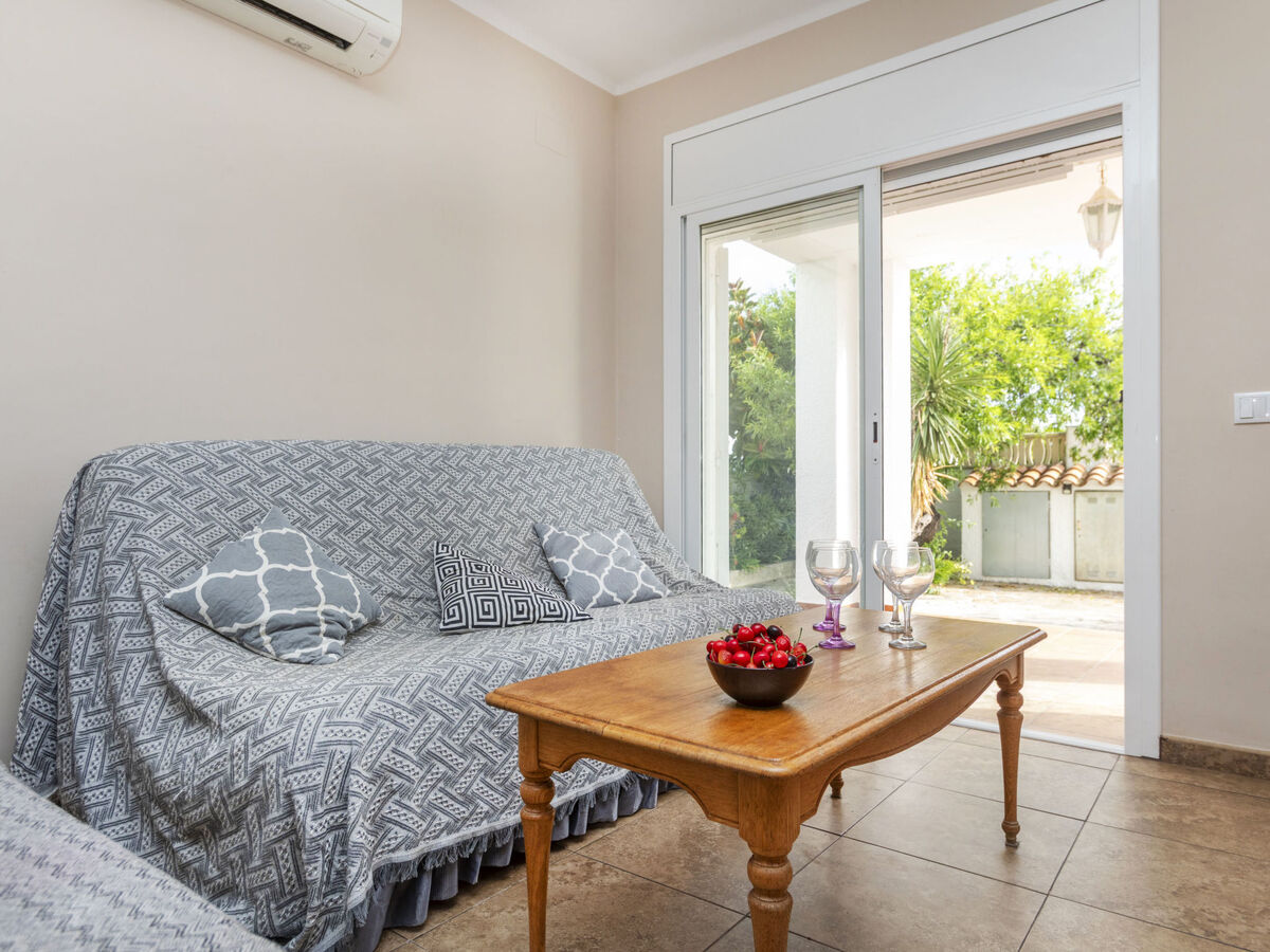 Villa Junqué-Verdure avec piscine à Miami Platja - Photo 6