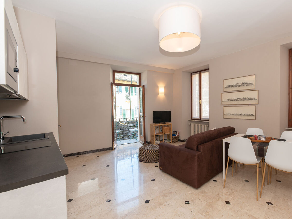 Appartement Bac 2 à 100 m du lac de Mergozzo - Photo 8