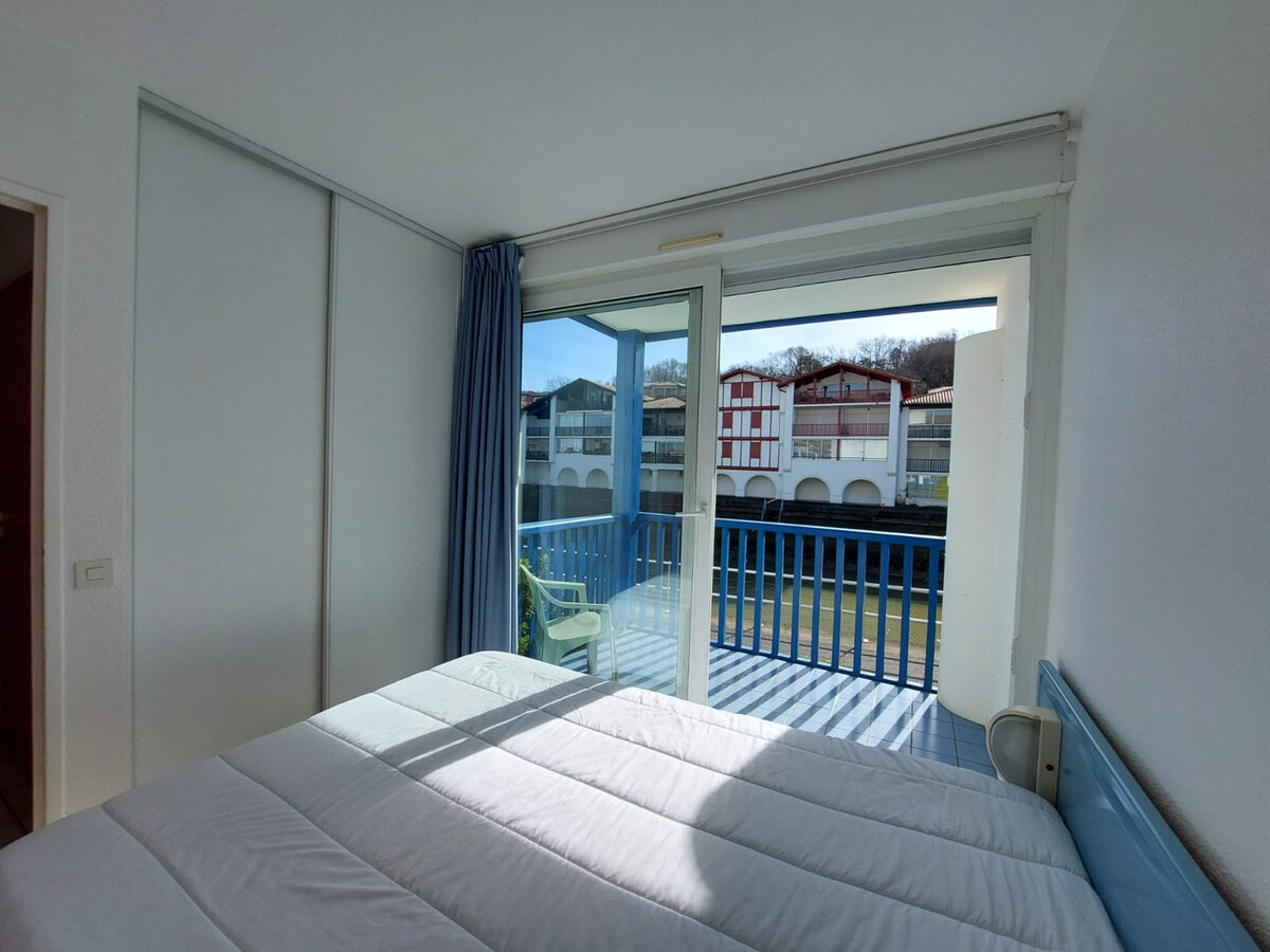 T2 avec piscine et vue rivière à Urrugne - Photo 17