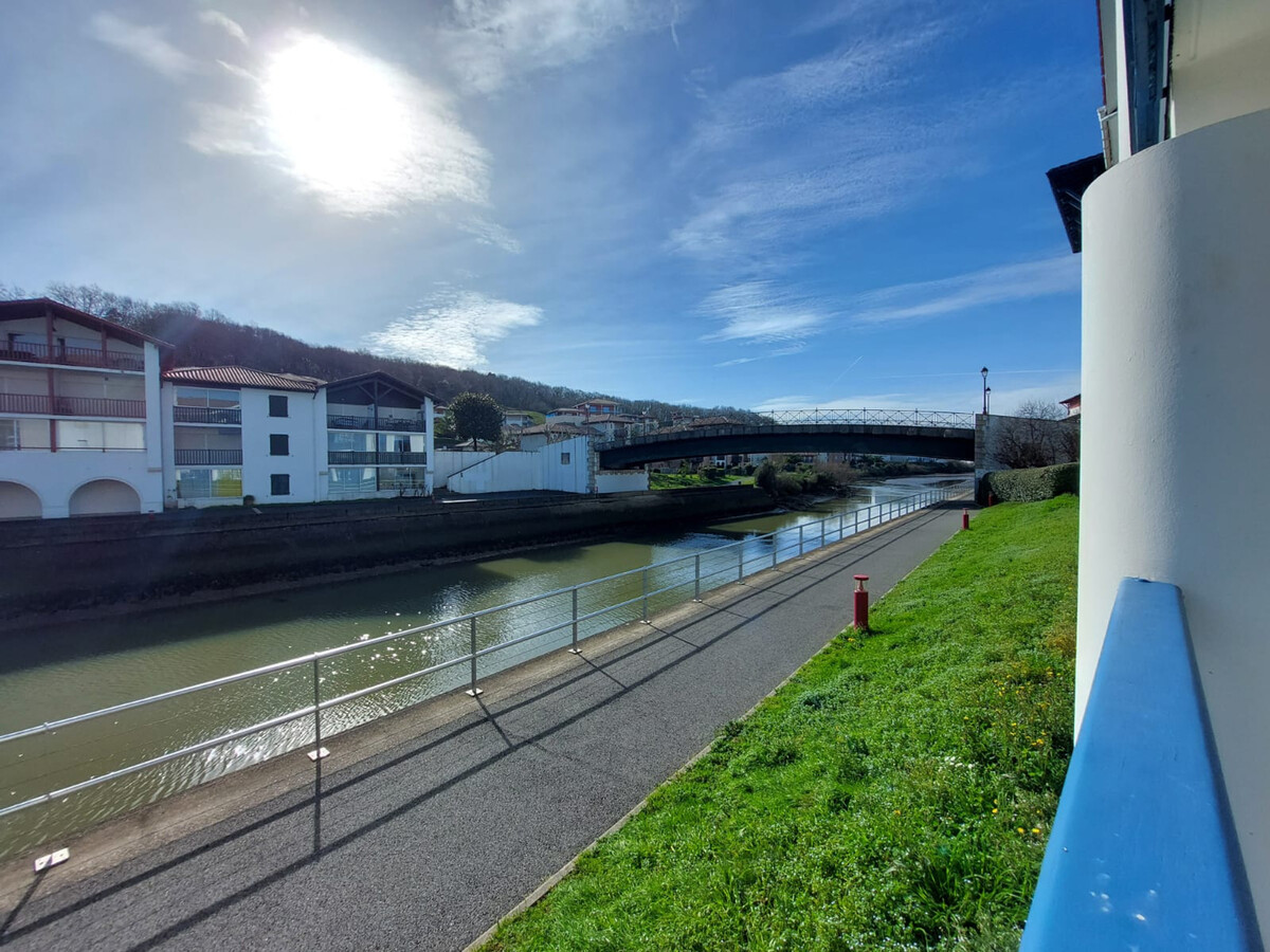 T2 avec piscine et vue rivière à Urrugne - Photo 18