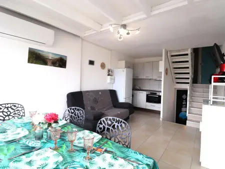 Duplex 6 pers, 2 chambres, clim et parking au Grau-du-Roi : photo 3
