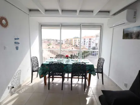 Duplex 6 pers, 2 chambres, clim et parking au Grau-du-Roi : photo 4