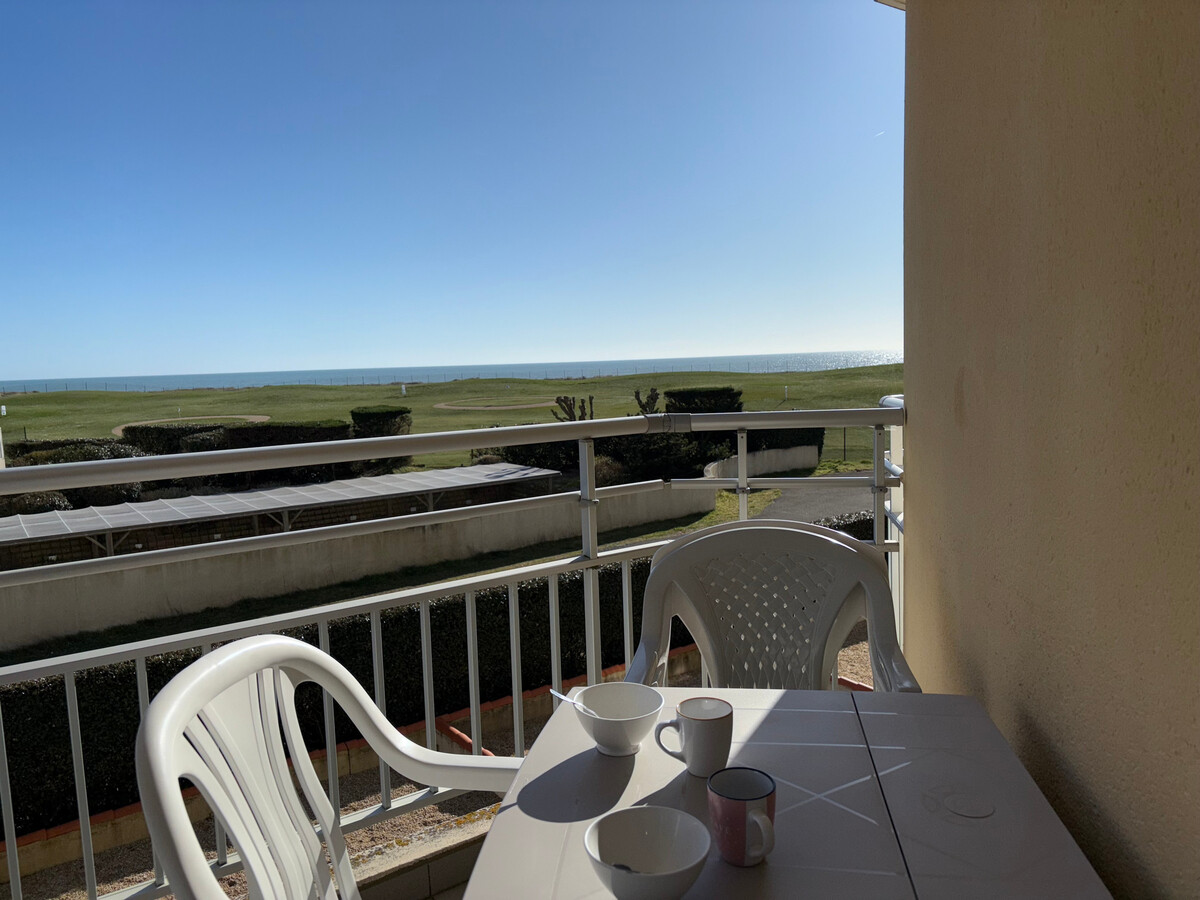 T2 + alcôve vue mer, piscine, parking à Saint-Jean-de-Monts - Photo 24