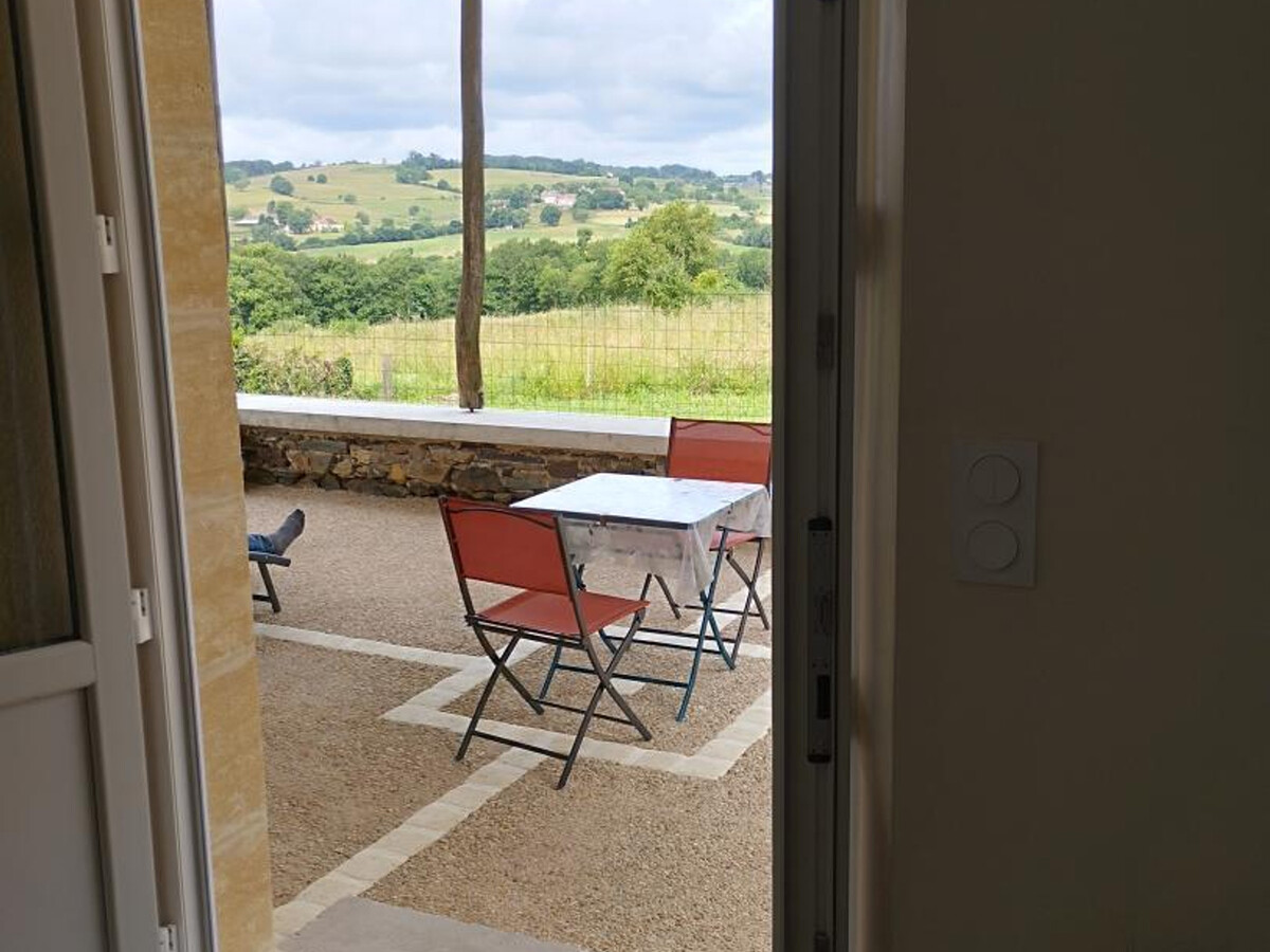 Gîte campagne avec terrasse couverte à Génis - Photo 2