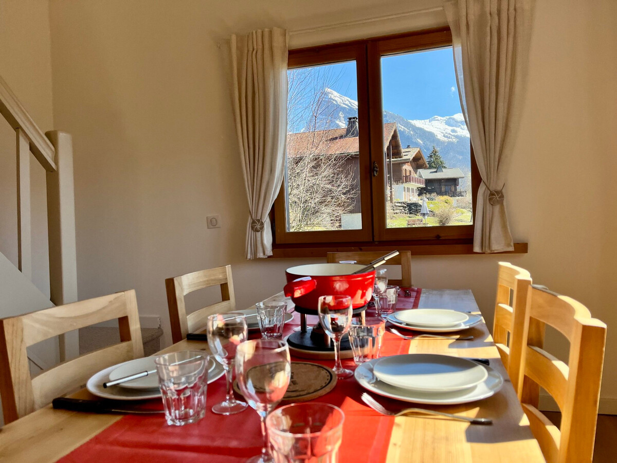 Chalet Les Niverolles, 4 chambres, jardin 1000m² à Samoëns - Photo 2