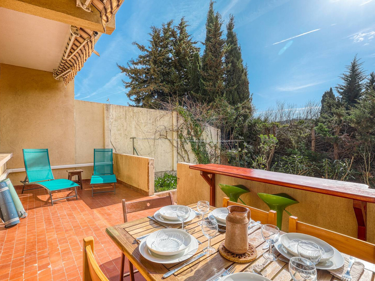 T3 climatisé avec terrasse 17m² à Bormes-les-Mimosas - Photo 2