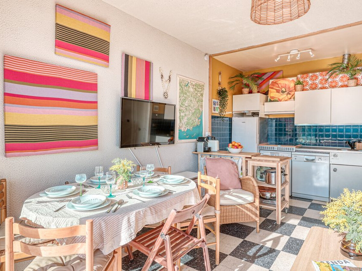 T3 climatisé avec terrasse 17m² à Bormes-les-Mimosas - Photo 4