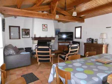 Maison 75m² à 50m de la plage, 8 pers, animaux OK : photo 2