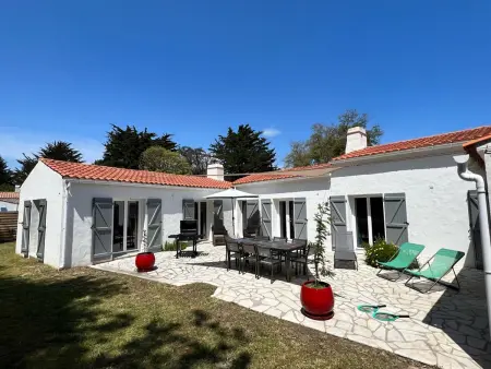 Location maison à Barbâtre, Maison spacieuse à Barbâtre, proche plage, pour 8 personnes