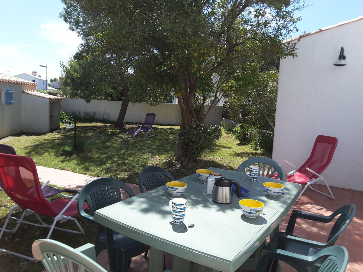 Maison 8 pers, jardin clos à 1100m de la plage - Photo 4