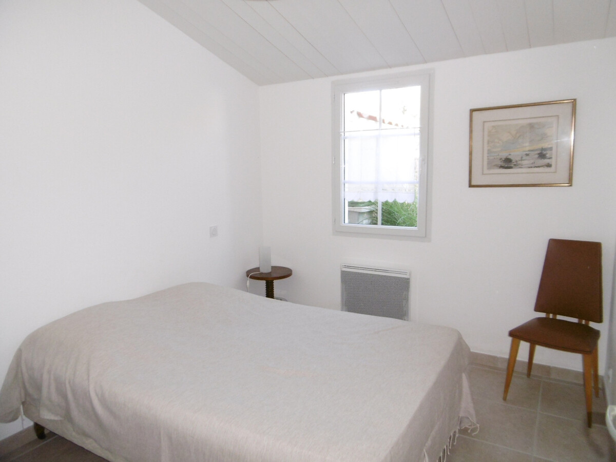 Maison 8 pers, jardin clos à 1100m de la plage - Photo 11