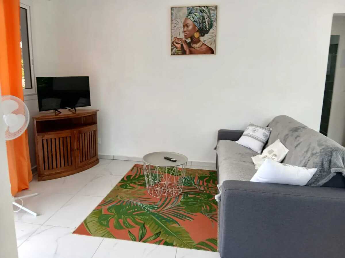 Maison 1 chambre avec jardin à Lamentin - Photo 6