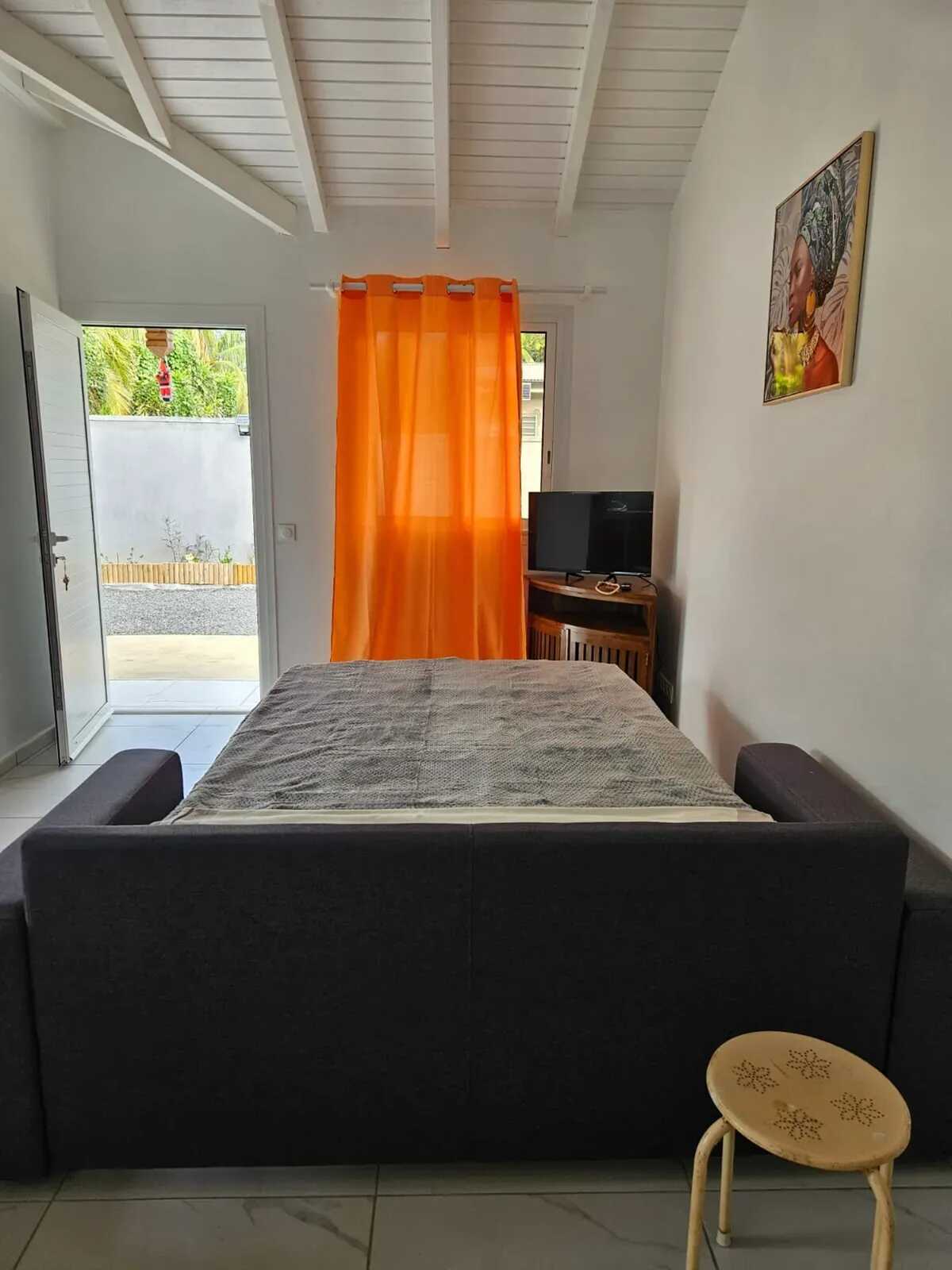 Maison 1 chambre avec jardin à Lamentin - Photo 18