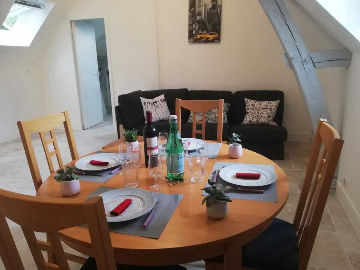 Appartement 60 m² à Luynes, terrasse et accès direct bus - Photo 2