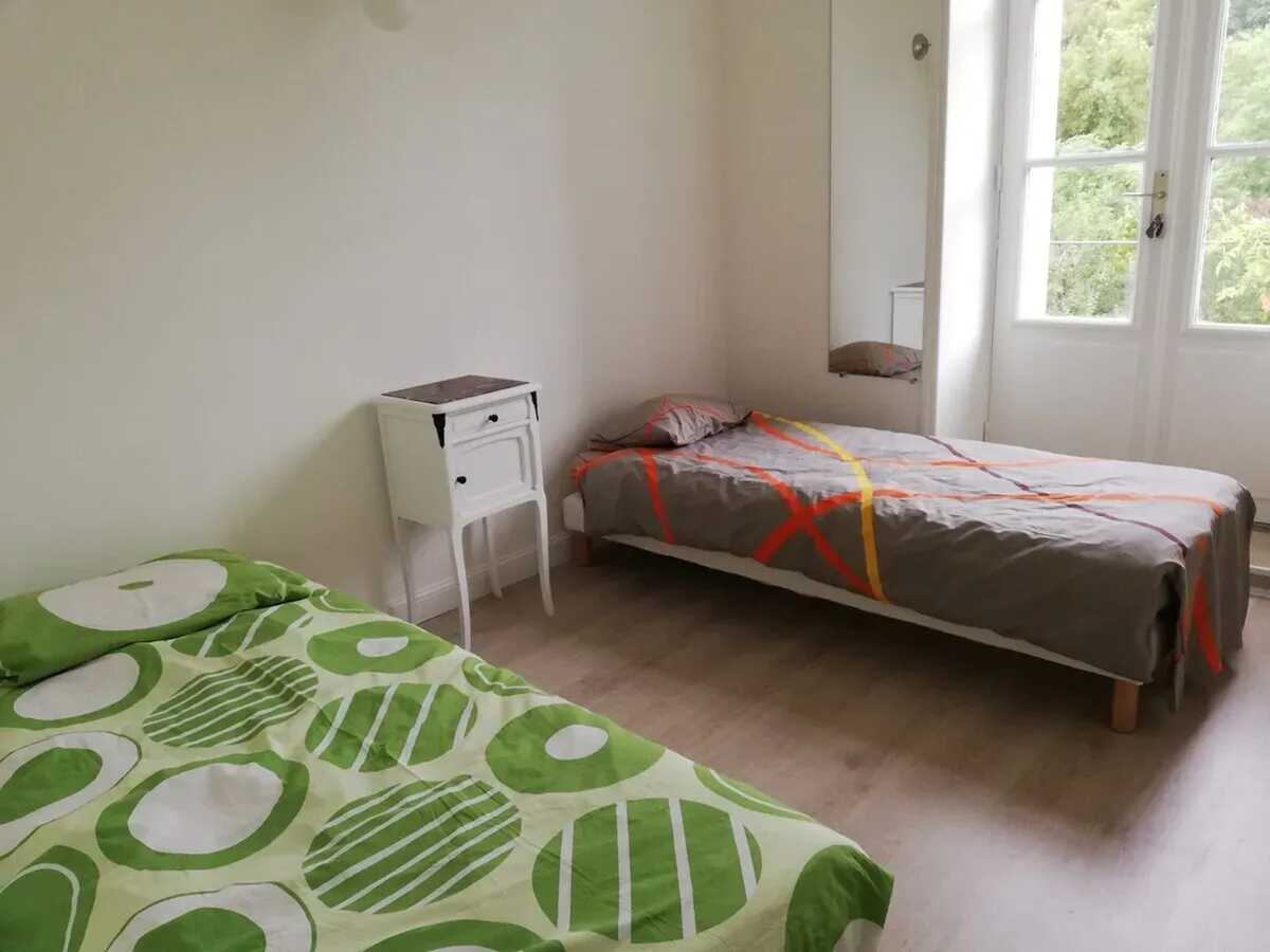 Appartement 60 m² à Luynes, terrasse et accès direct bus - Photo 4