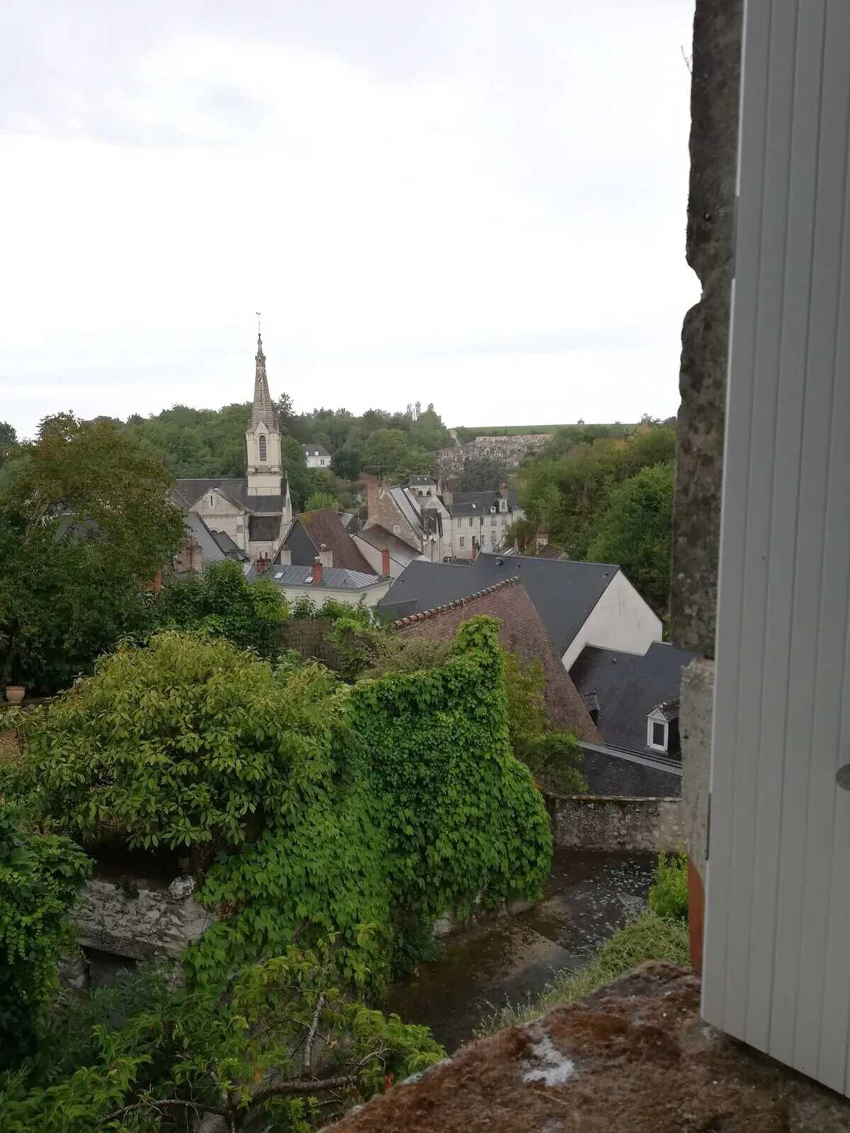 Appartement 60 m² à Luynes, terrasse et accès direct bus - Photo 17