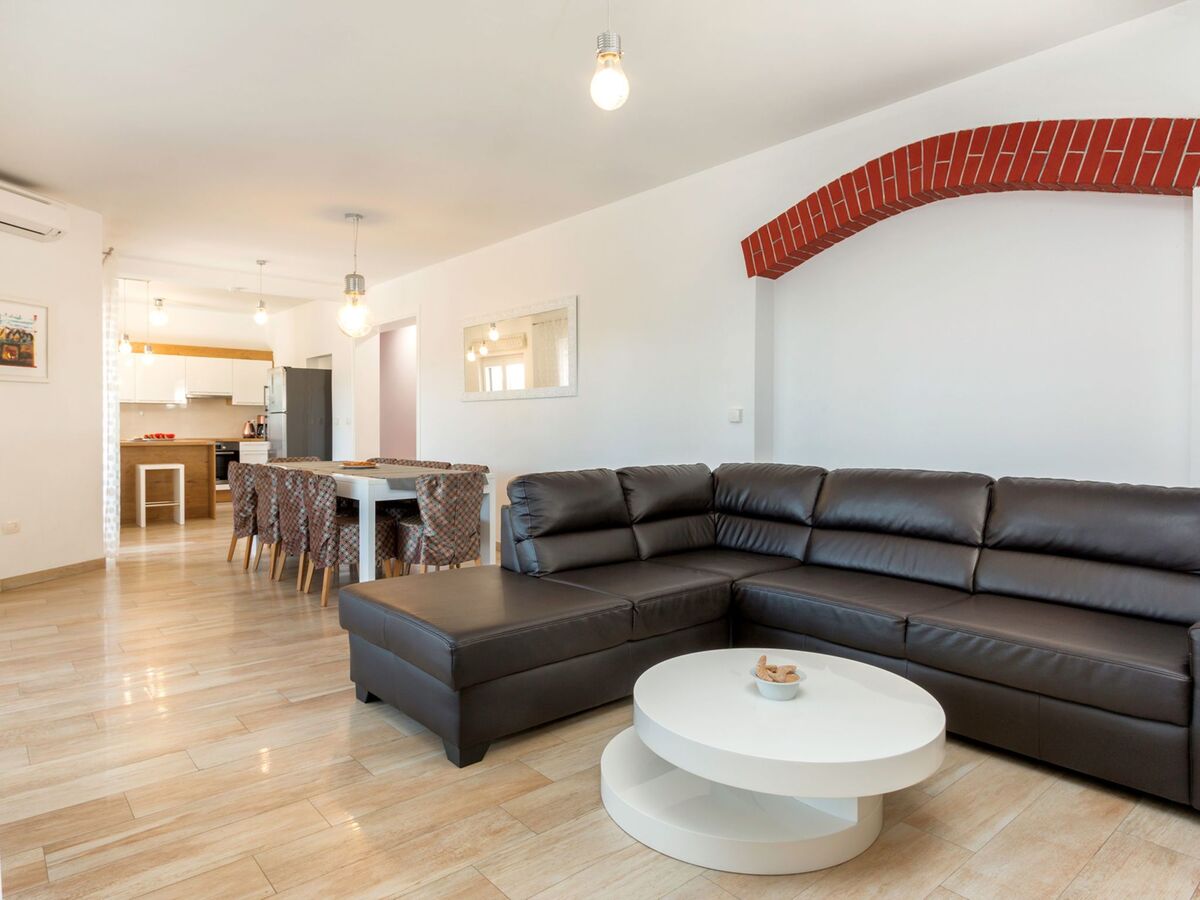 Villa L à Premantura : 5 chambres, piscine privée - Photo 3